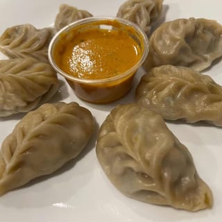 MOMO VEG
