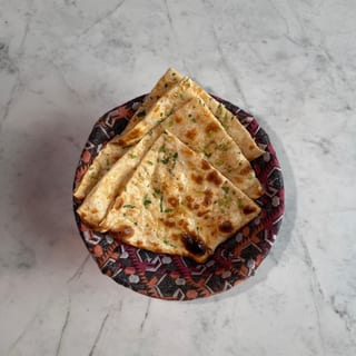 GARLIC NAAN
